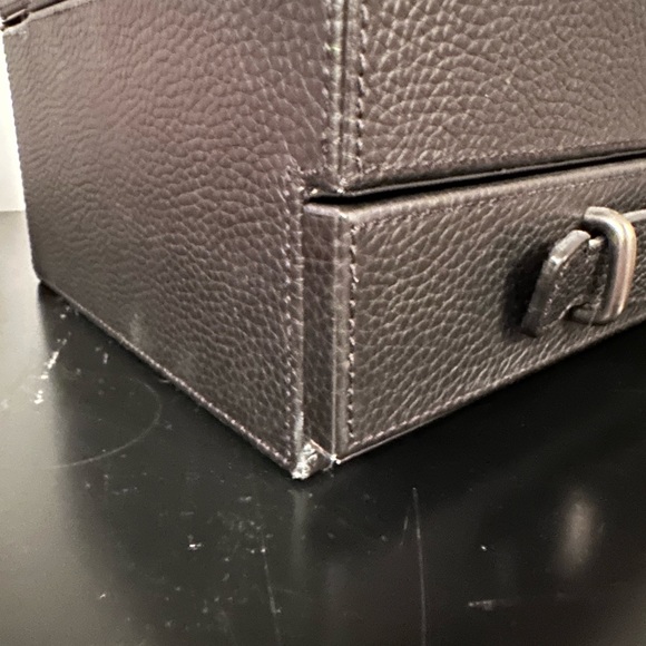 Fossil Watch Holder - Picture 4 of 5